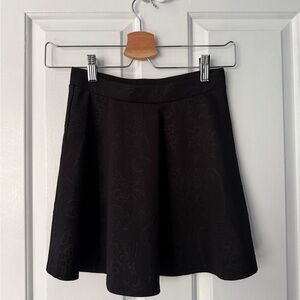 Aéropostale Black A-Line XS Mini Skirt - Women's Classic Skirt